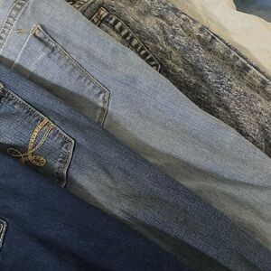 JEANS! JEANS! JEANS!